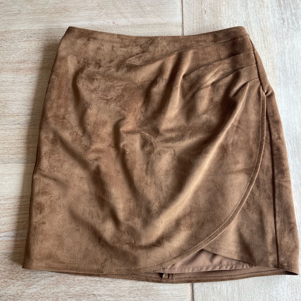 Abercrombie & Fitch Vegan Suede Mini Skirt